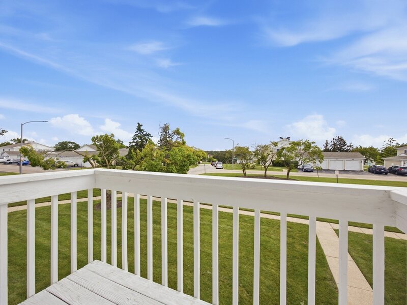 1590 Cornell Circle Hoffman Estates IL 60169
