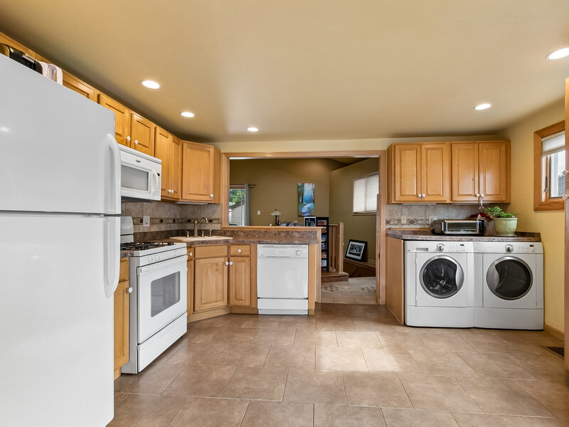 8827 S Kolmar Avenue Hometown IL 60456