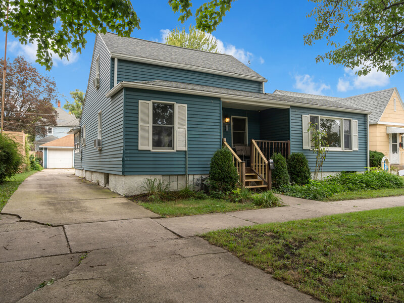 412 E Jackson Street Morris IL 60450