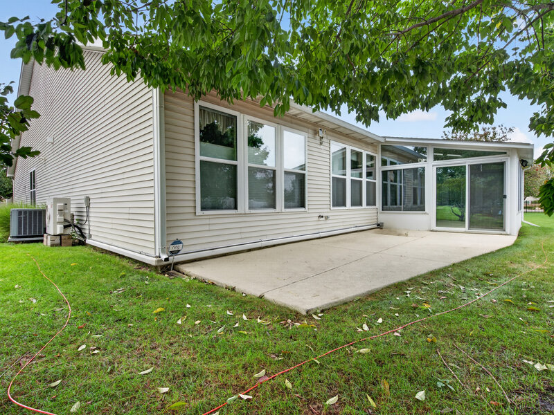 663 S Mecosta Lane Romeoville IL 60446