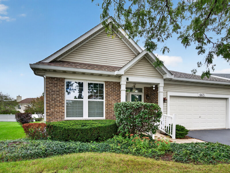 663 S Mecosta Lane Romeoville IL 60446