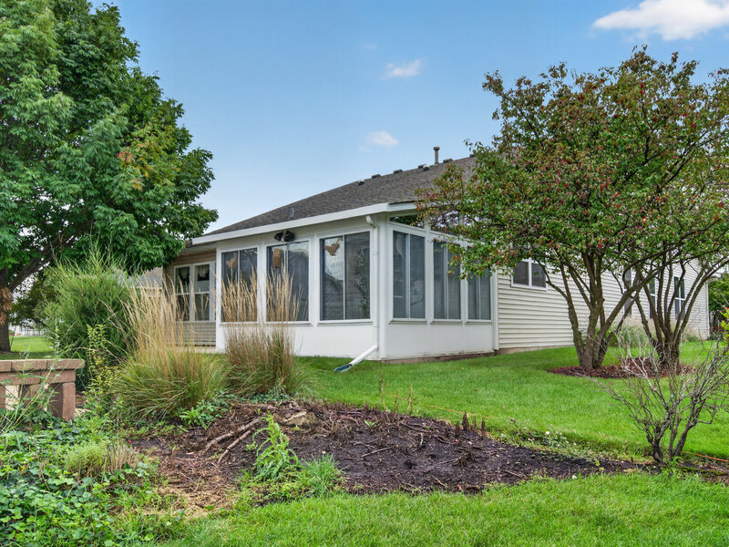 663 S Mecosta Lane Romeoville IL 60446