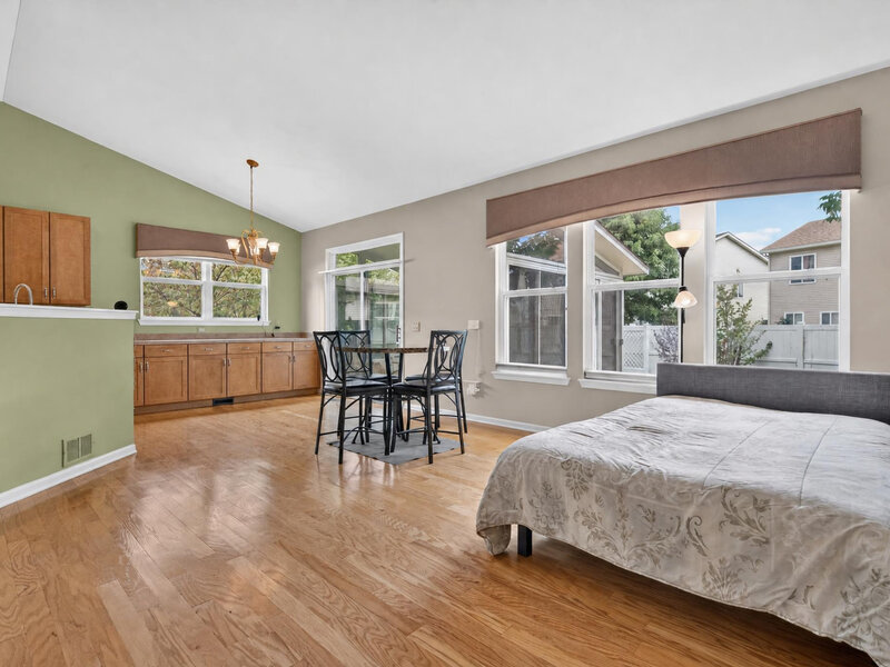 663 S Mecosta Lane Romeoville IL 60446