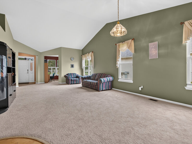 663 S Mecosta Lane Romeoville IL 60446