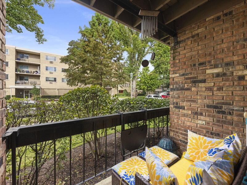 420 S Home Avenue Oak Park IL 60302