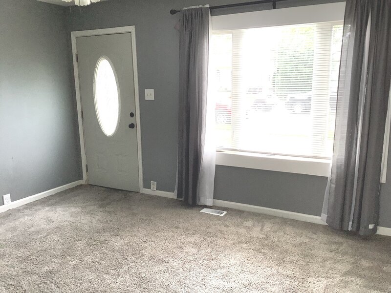 427 Kenyon Avenue Romeoville IL 60446