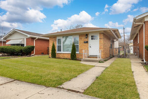 Photo of 11619 S Aberdeen Street Chicago IL 60643