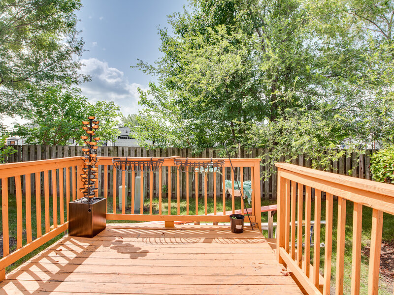 3290 Cool Springs Court Naperville IL 60564