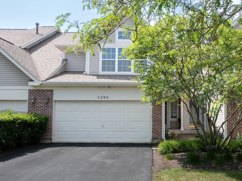 3290 Cool Springs Court Naperville IL 60564