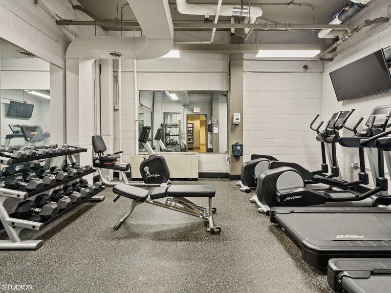 1850 N Clark Street Chicago IL 60614