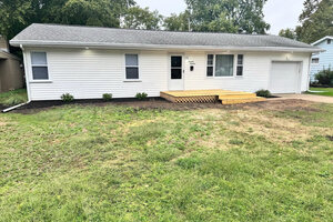 Photo of 1419 Cambridge Drive Champaign IL 61821