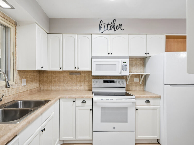 1502 Johnstown Court Wheaton IL 60189