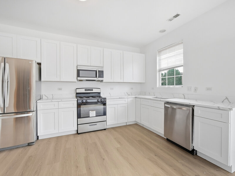 240 S Alder Creek Drive Romeoville IL 60446