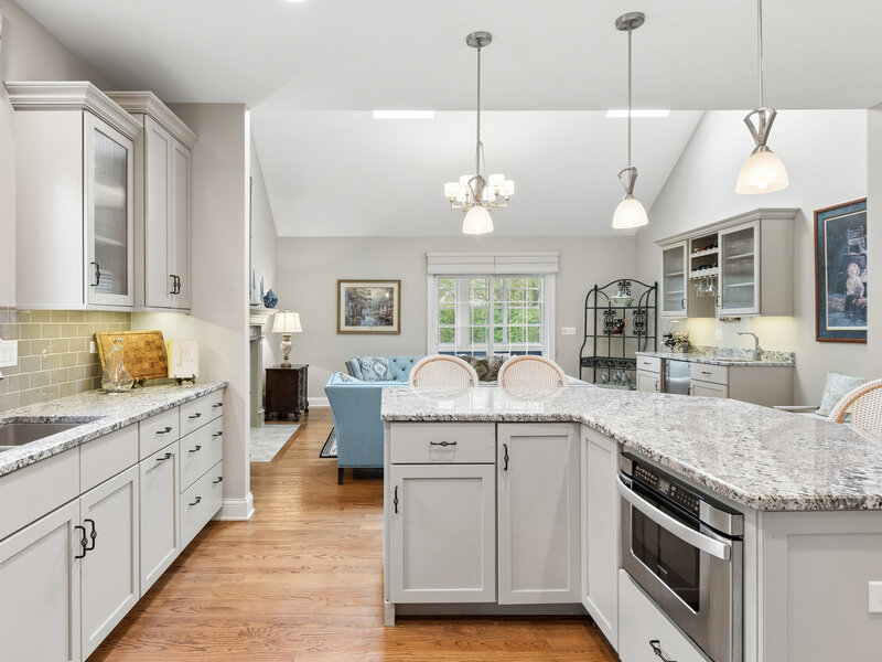 2737 Nicole Circle Aurora IL 60502