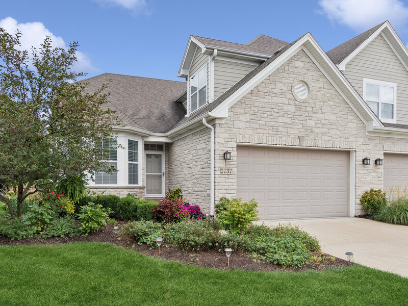 2737 Nicole Circle Aurora IL 60502