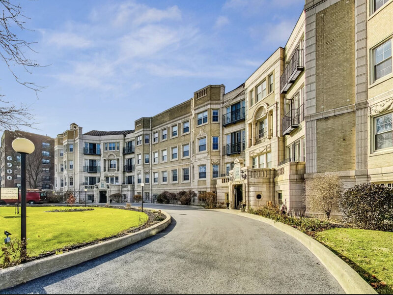 6832 S South Shore Drive Chicago IL 60649