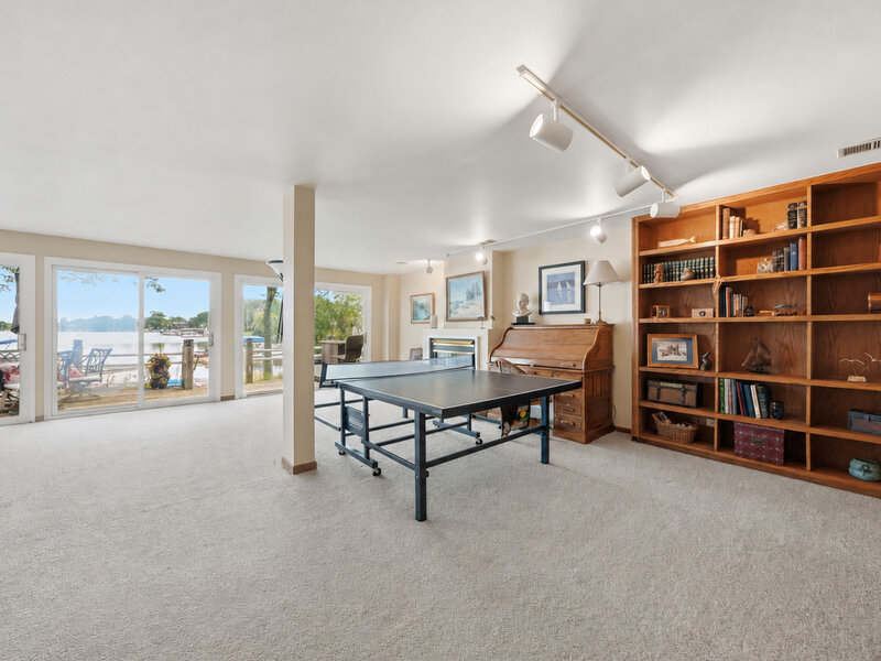 26435 N Ridge Court Mundelein IL 60060