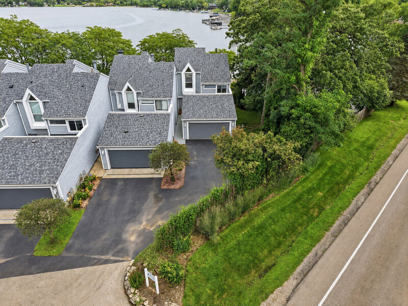 26435 N Ridge Court Mundelein IL 60060