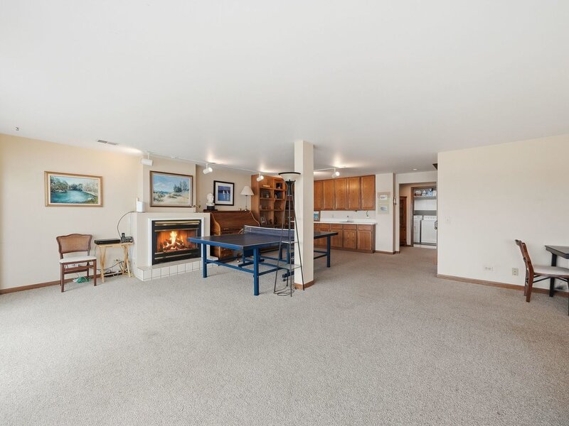 26435 N Ridge Court Mundelein IL 60060