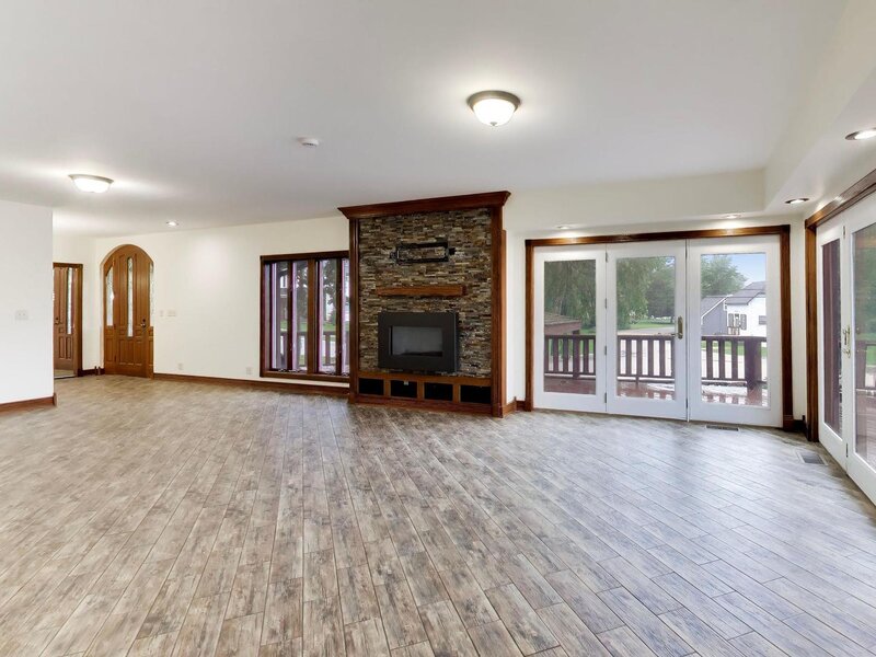401 N River Road Fox River Grove IL 60021