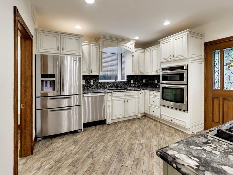 401 N River Road Fox River Grove IL 60021