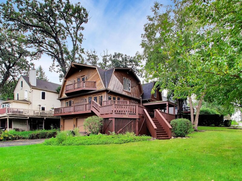 401 N River Road Fox River Grove IL 60021