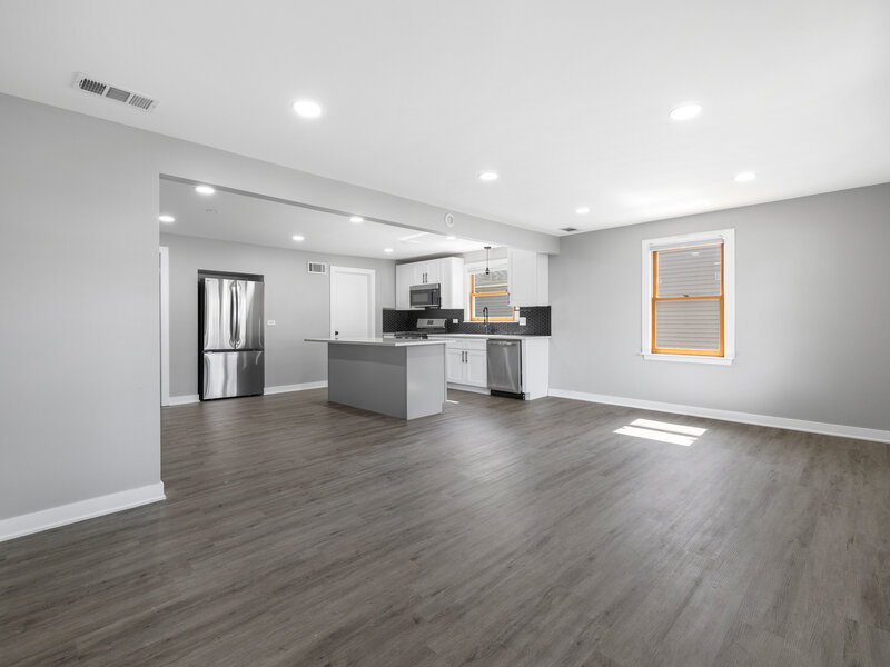 10019 S Tripp Avenue Oak Lawn IL 60453