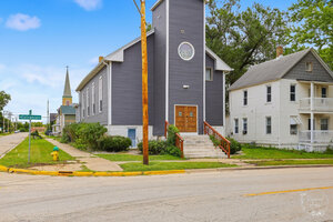 Photo of 194 N Entrance Avenue Kankakee IL 60901