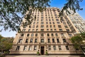Photo of 3100 N Sheridan Road Chicago IL 60657 Unit 10E