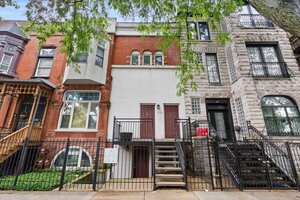 Photo of 2729 W Washington Boulevard Chicago IL 60612 Unit 2