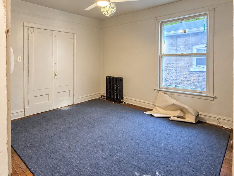 7637 S Eberhart Avenue Chicago IL 60619