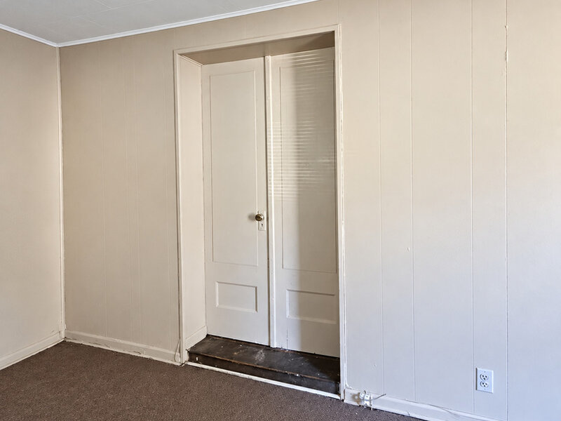 7637 S Eberhart Avenue Chicago IL 60619