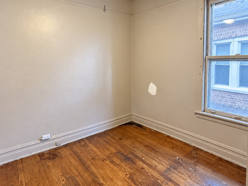 7637 S Eberhart Avenue Chicago IL 60619