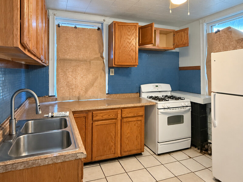 7637 S Eberhart Avenue Chicago IL 60619