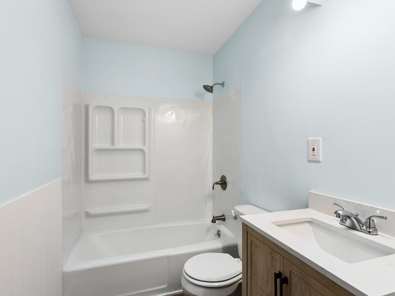 341 Hale Avenue Romeoville IL 60446