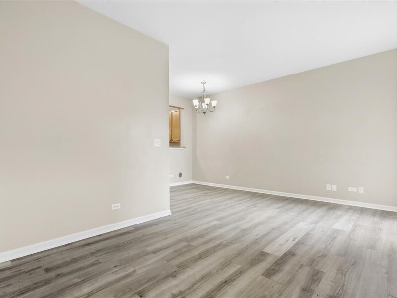 188 Stockton Drive Grayslake IL 60030
