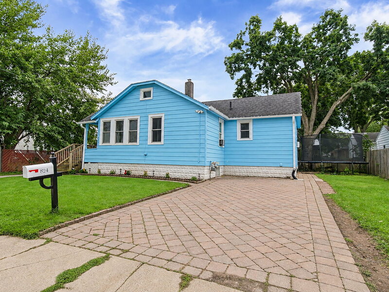 824 Allen Street Belvidere IL 61008