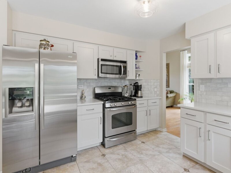 1422 Almaden Lane Gurnee IL 60031