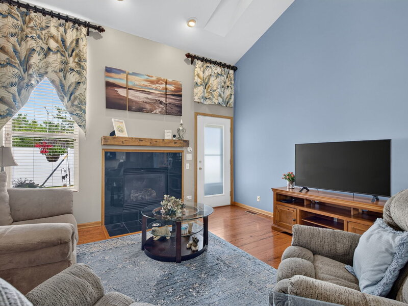1149 Heron Circle Joliet IL 60431
