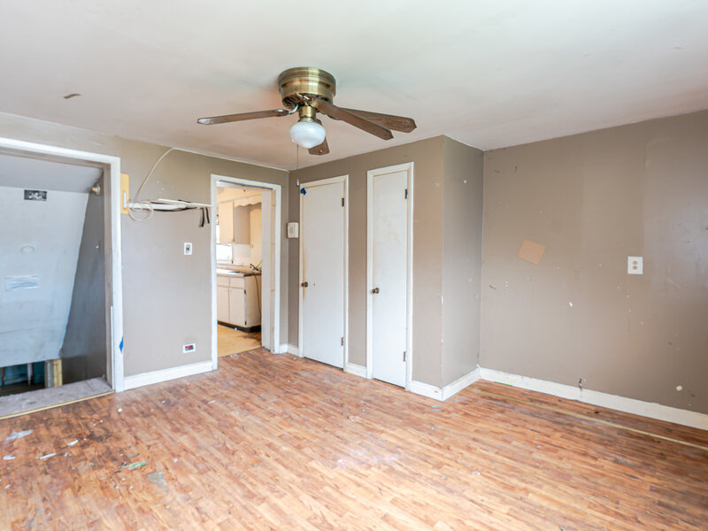 529 49th Avenue Bellwood IL 60104