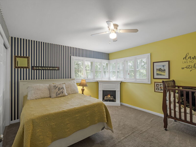688 W South Street Woodstock IL 60098