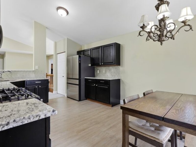 2481 Stoughton Circle Aurora IL 60502