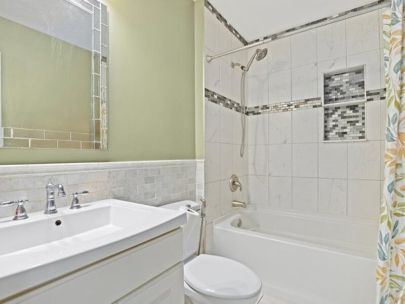 2481 Stoughton Circle Aurora IL 60502