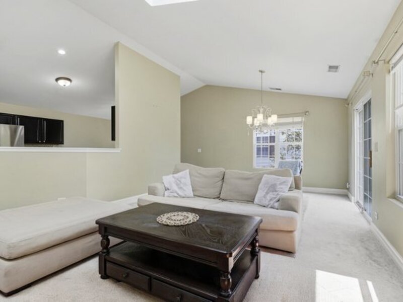 2481 Stoughton Circle Aurora IL 60502