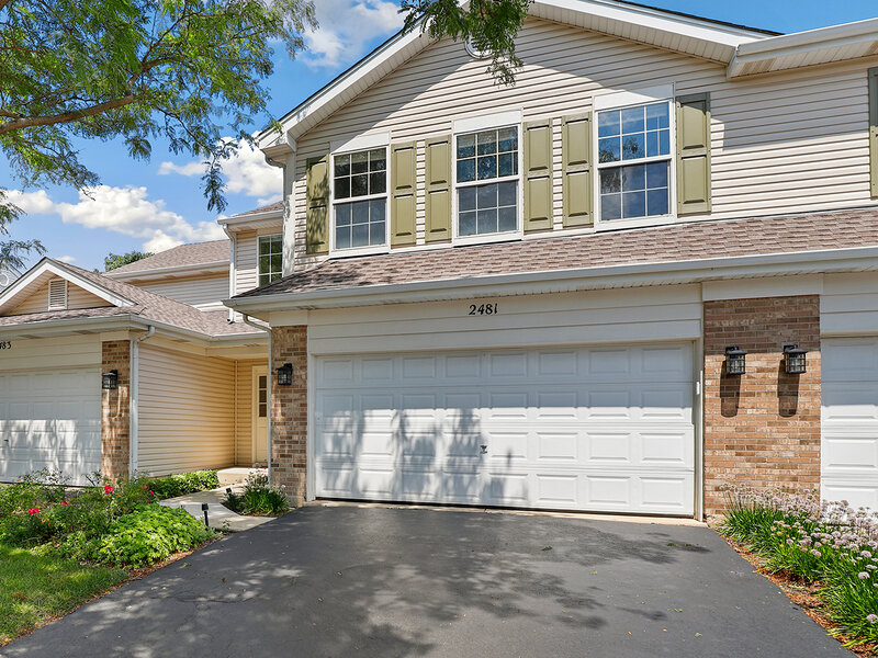 2481 Stoughton Circle Aurora IL 60502