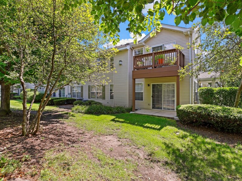 2481 Stoughton Circle Aurora IL 60502