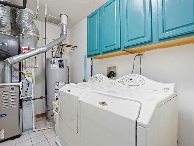 2481 Stoughton Circle Aurora IL 60502