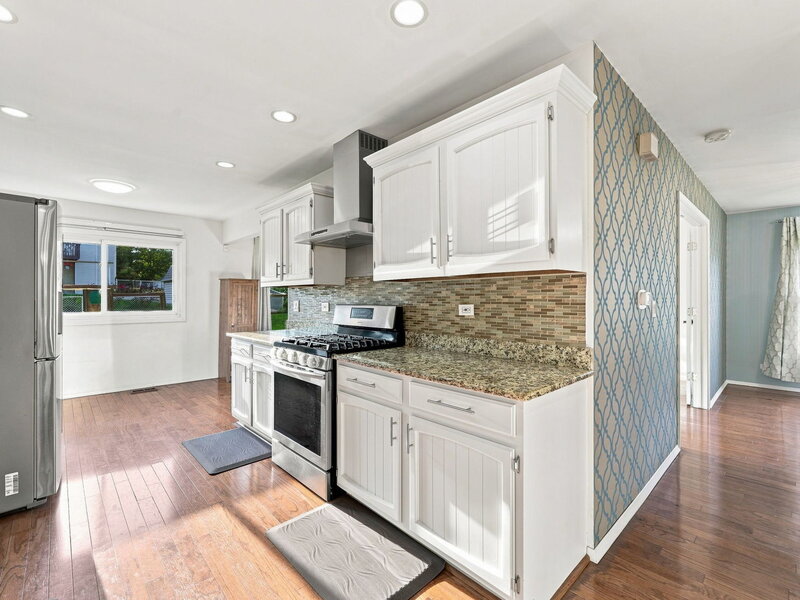 316 Plymouth Lane Bloomingdale IL 60108