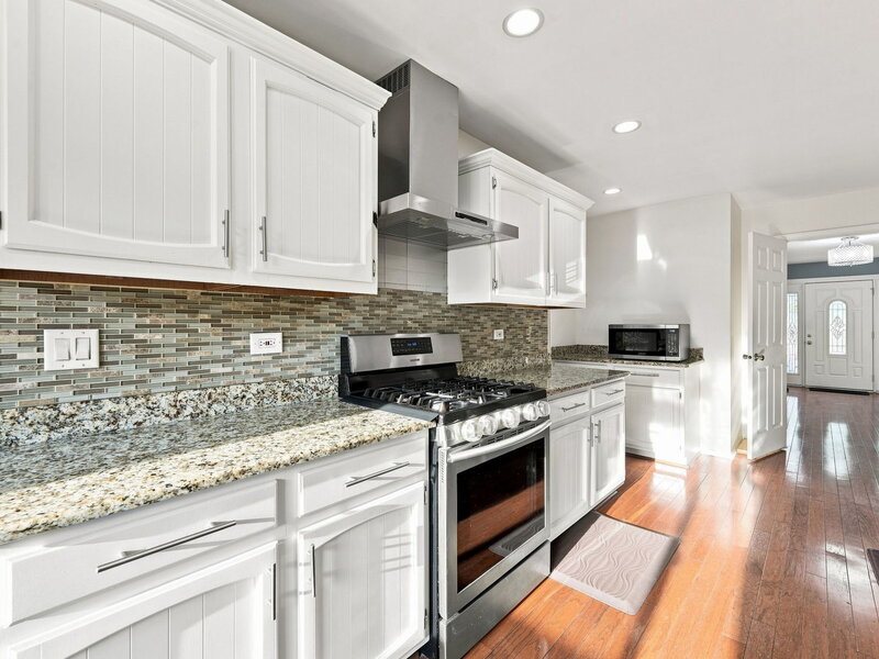 316 Plymouth Lane Bloomingdale IL 60108