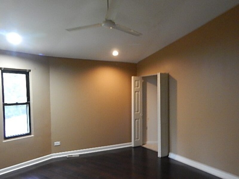 1055 W Palatine Road Palatine IL 60067